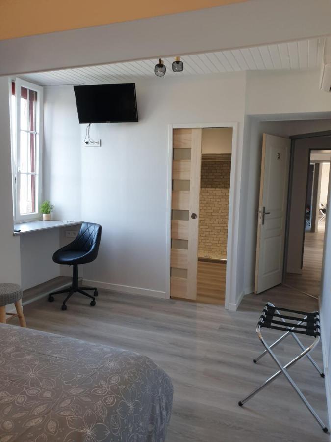 Chambres De Villee Saint-Georges-de-Gréhaigne Eksteriør bilde