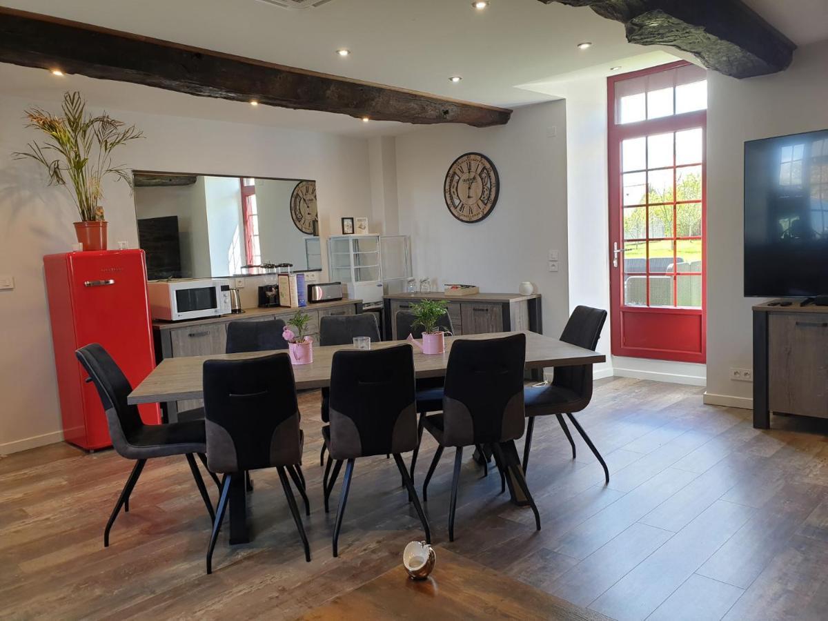 Chambres De Villee Saint-Georges-de-Gréhaigne Eksteriør bilde